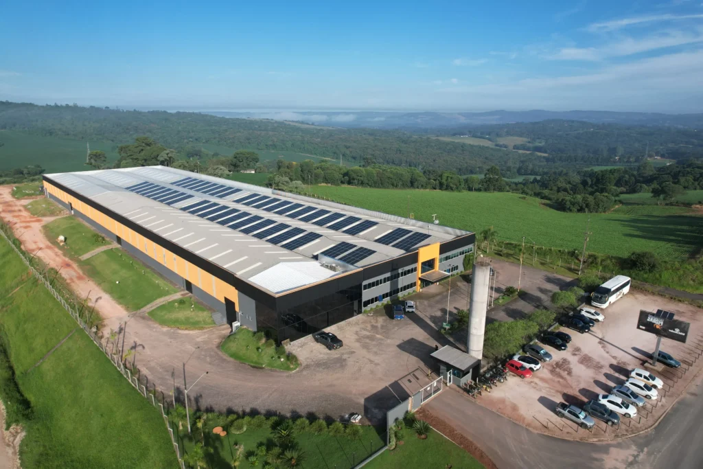 tractor-stone-crusher-factory